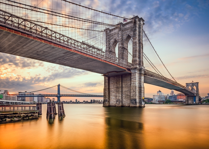 Brooklyn Bridge iStock_000053134968_Small
