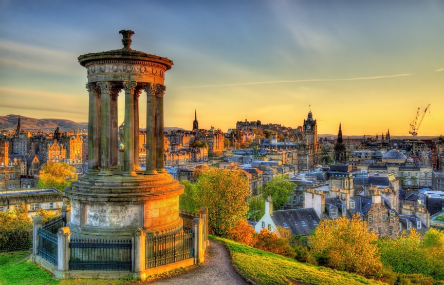Edinburgh sunset iStock_000068904463_Small